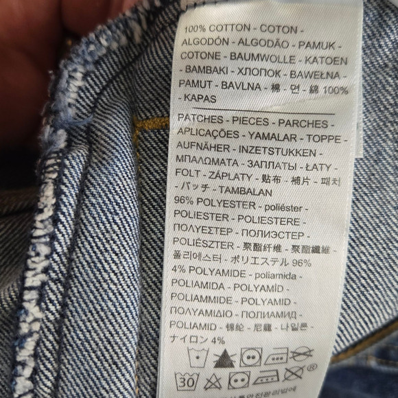 Levi’s Trucker Jean Jacket Patchwork Americana Graphic Statement Denim Size XS - Picture 9 of 13